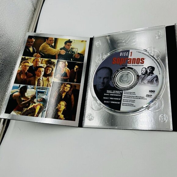 The Sopranos: The Complete Second Season [DVD] Box Set - Picture 7 of 9